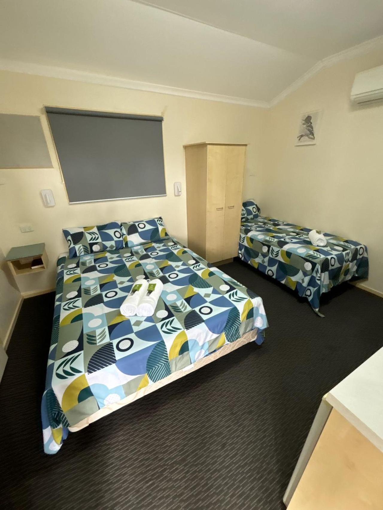 Injune Motel Екстериор снимка
