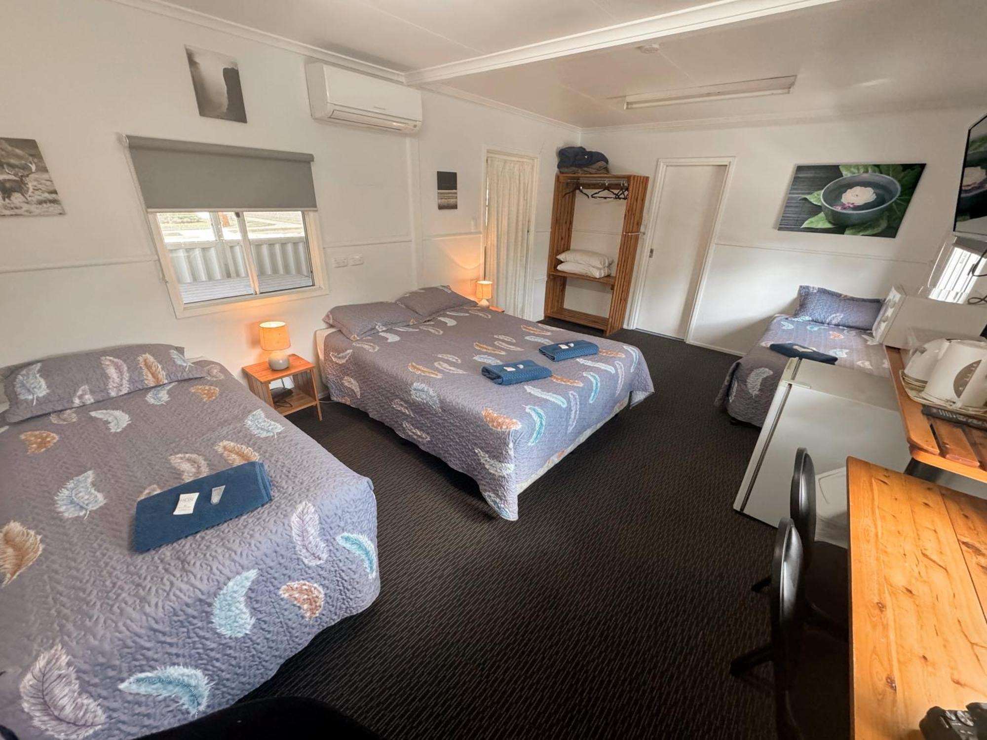 Injune Motel Екстериор снимка